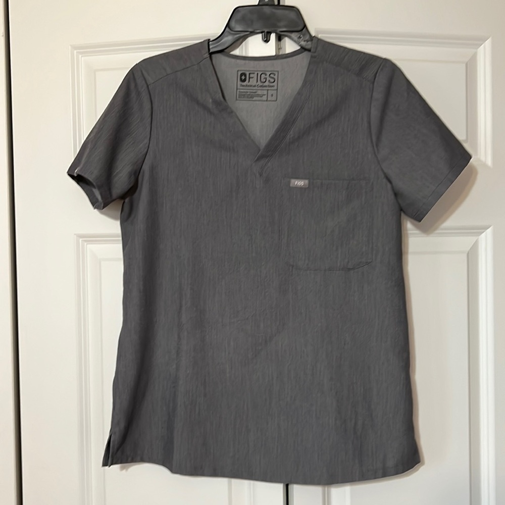 Dark grey Figs scrub top